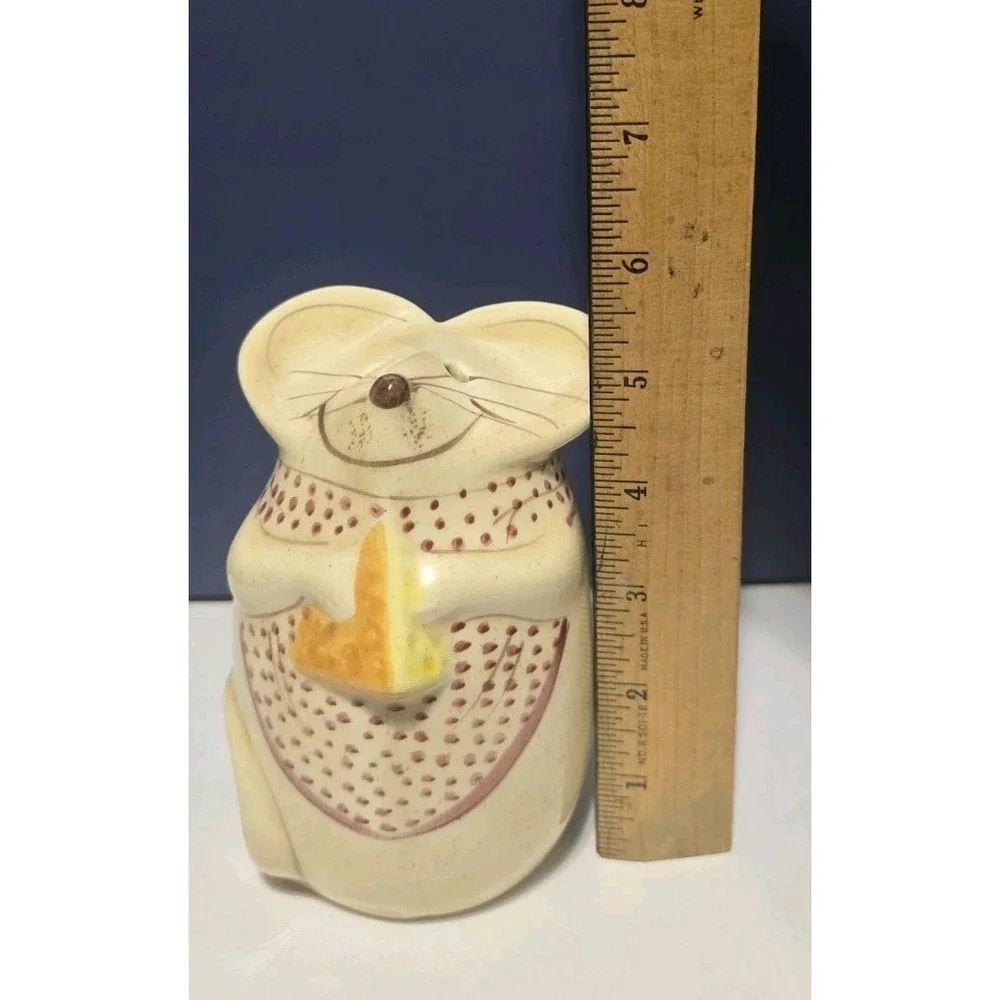 Handpainted  Ceramic Mouse  Cheese Shaker Made By Nelson S. Gustin Vintage...